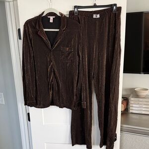 Victorea’s Secret Brown Sparkly Women's Pajama Set